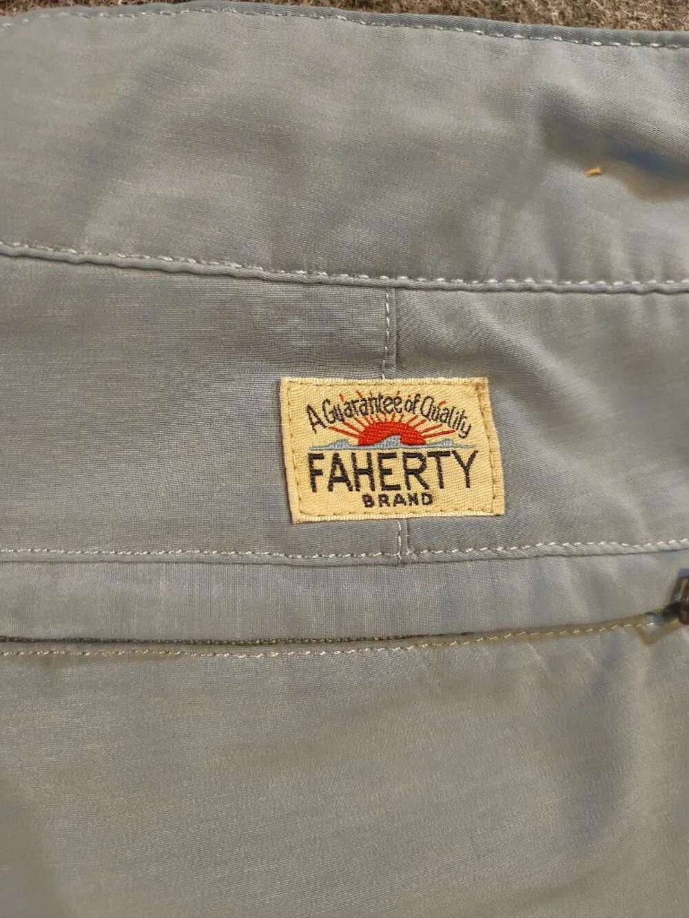 Faherty All Day Shorts Light Blue Hybrid Quick‑Dry (Flaws Shown)